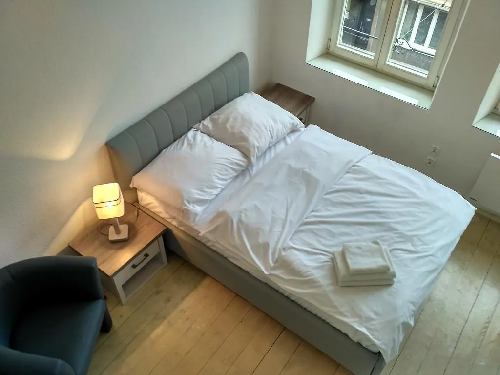 Krakart Apartment - Bon Turystyczny Kraków 0*,  Polska